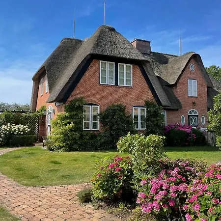 Holiday home Friesenrose