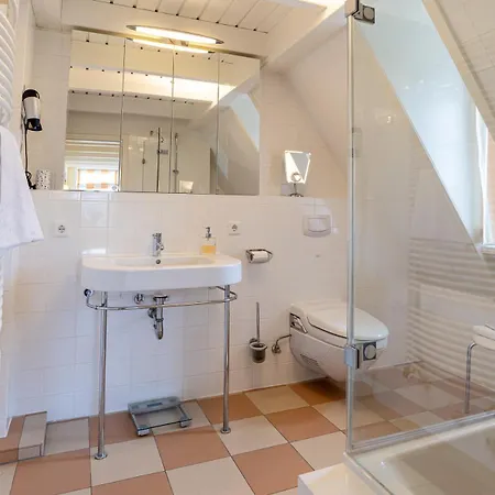 Holiday home Friesenrose *